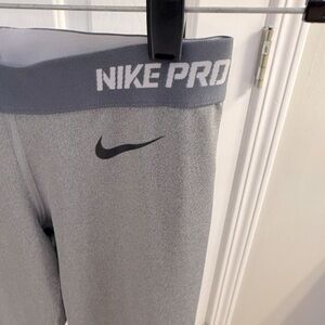 Nike Pro Athletic Leggings